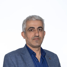 { eluAssocie.title }}