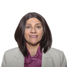 { eluAssocie.title }}